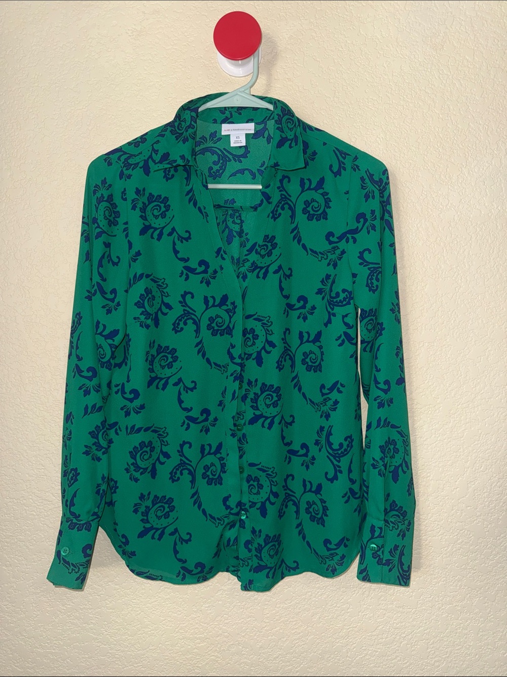 Liz Claiborne Green Navy Paisley Button Front Blouse XS NWOT